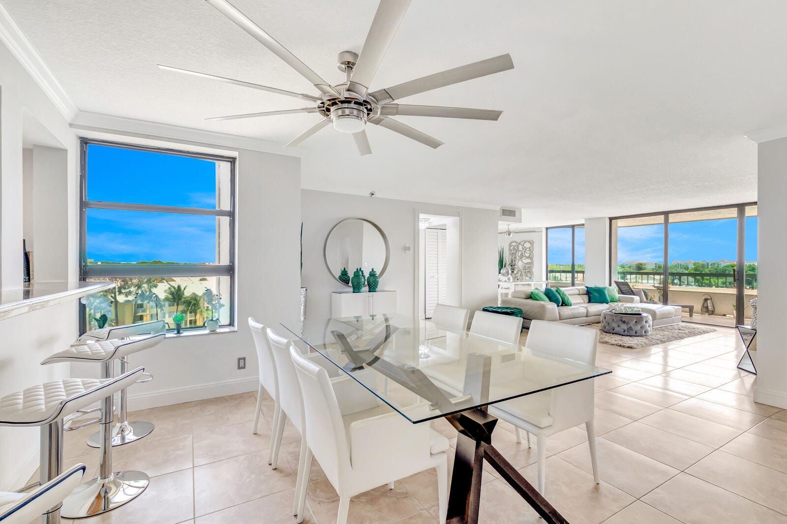 6372 La Costa Drive 602, Boca Raton, FL 33433 photo 2