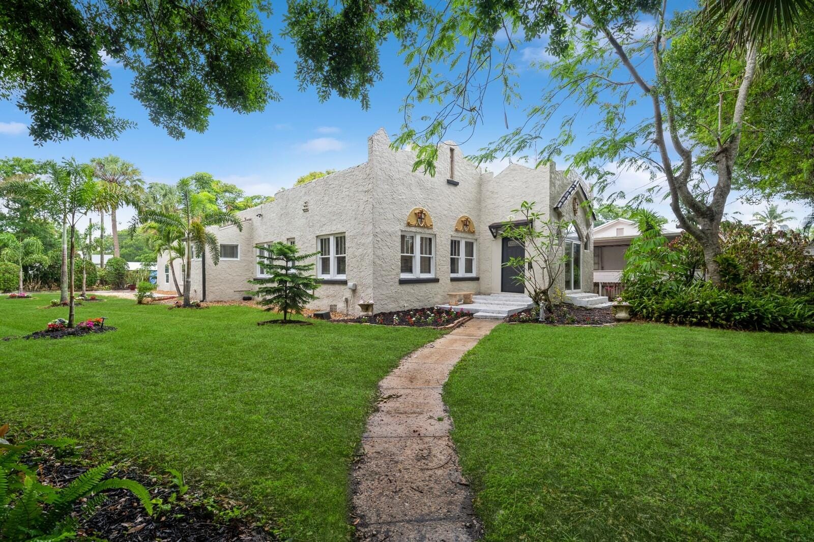 2909 Sunrise Boulevard, Fort Pierce, FL 34982