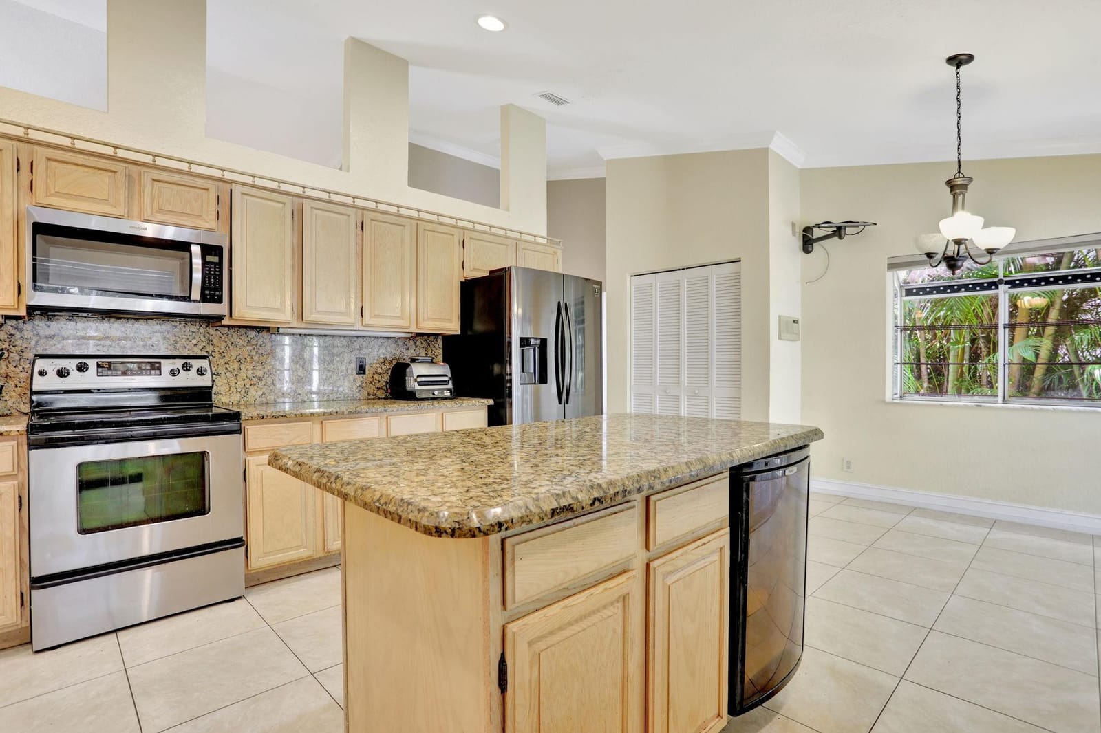 2041 Oakmont Terrace — photo 7
