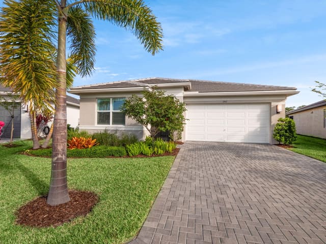 13517 SW Oceanus Boulevard, Port St. Lucie, FL 34987