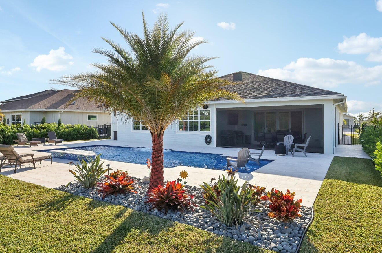 822 Hookline Circle, Loxahatchee, FL 33470