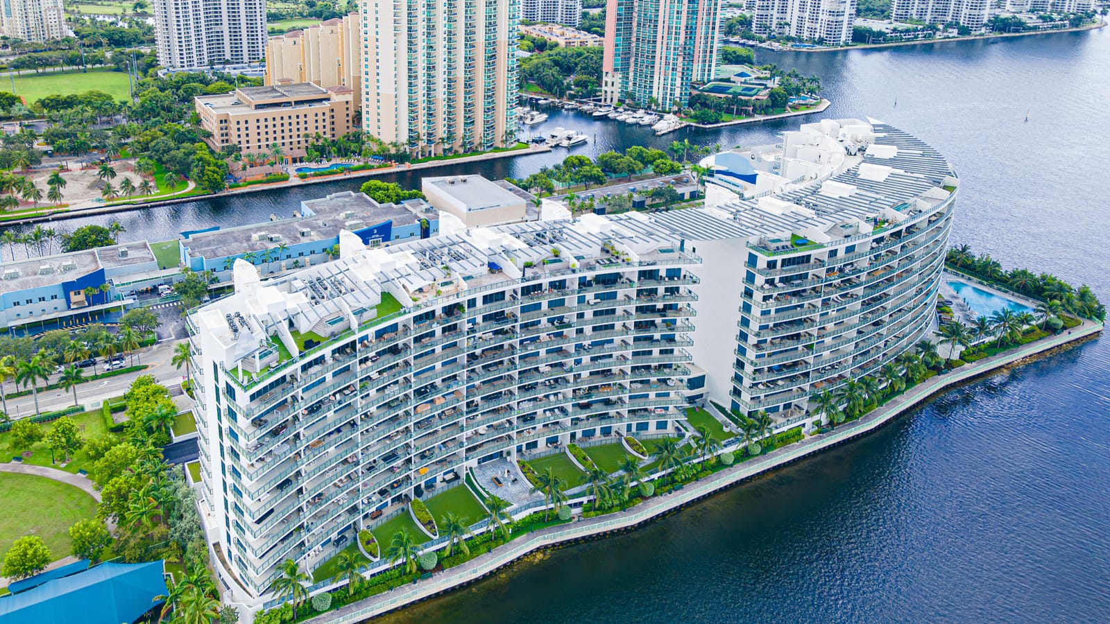 3250 NE 188th Street Lph08, Aventura, FL 33180 photo 4