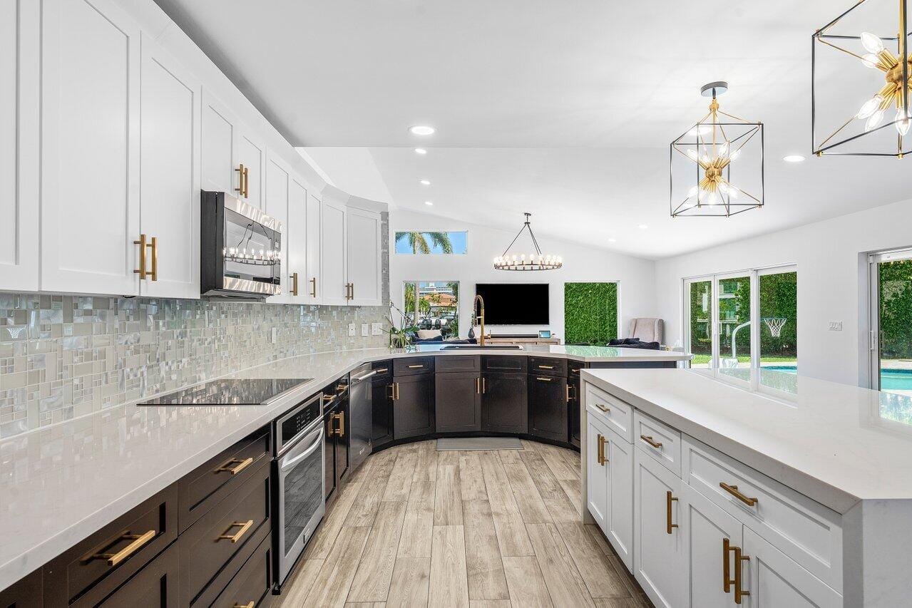 7700 NE Spanish Trail Court, Boca Raton, FL 33487 photo 9