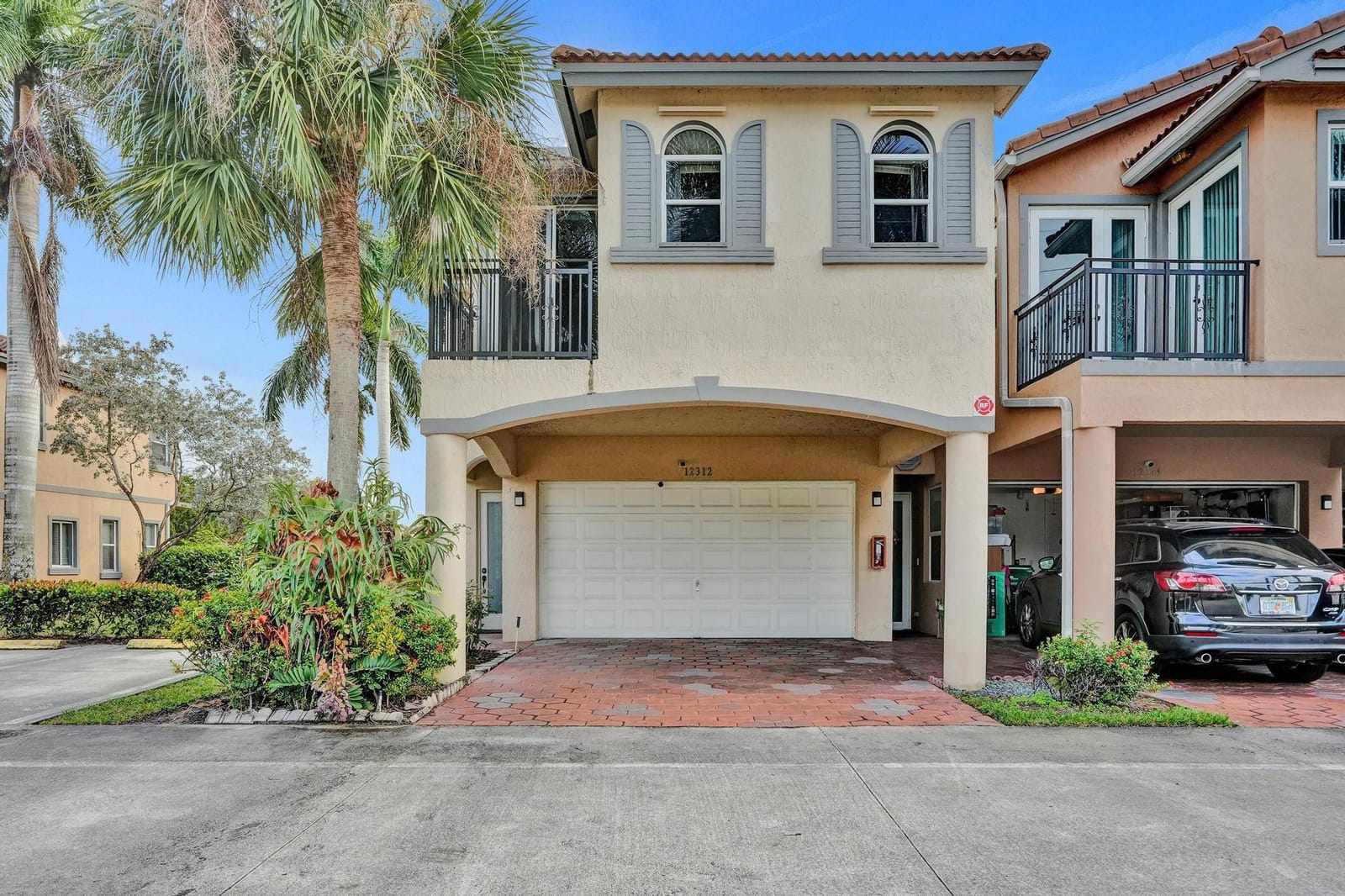 12312 Royal Palm Boulevard 6, Coral Springs, FL 33065