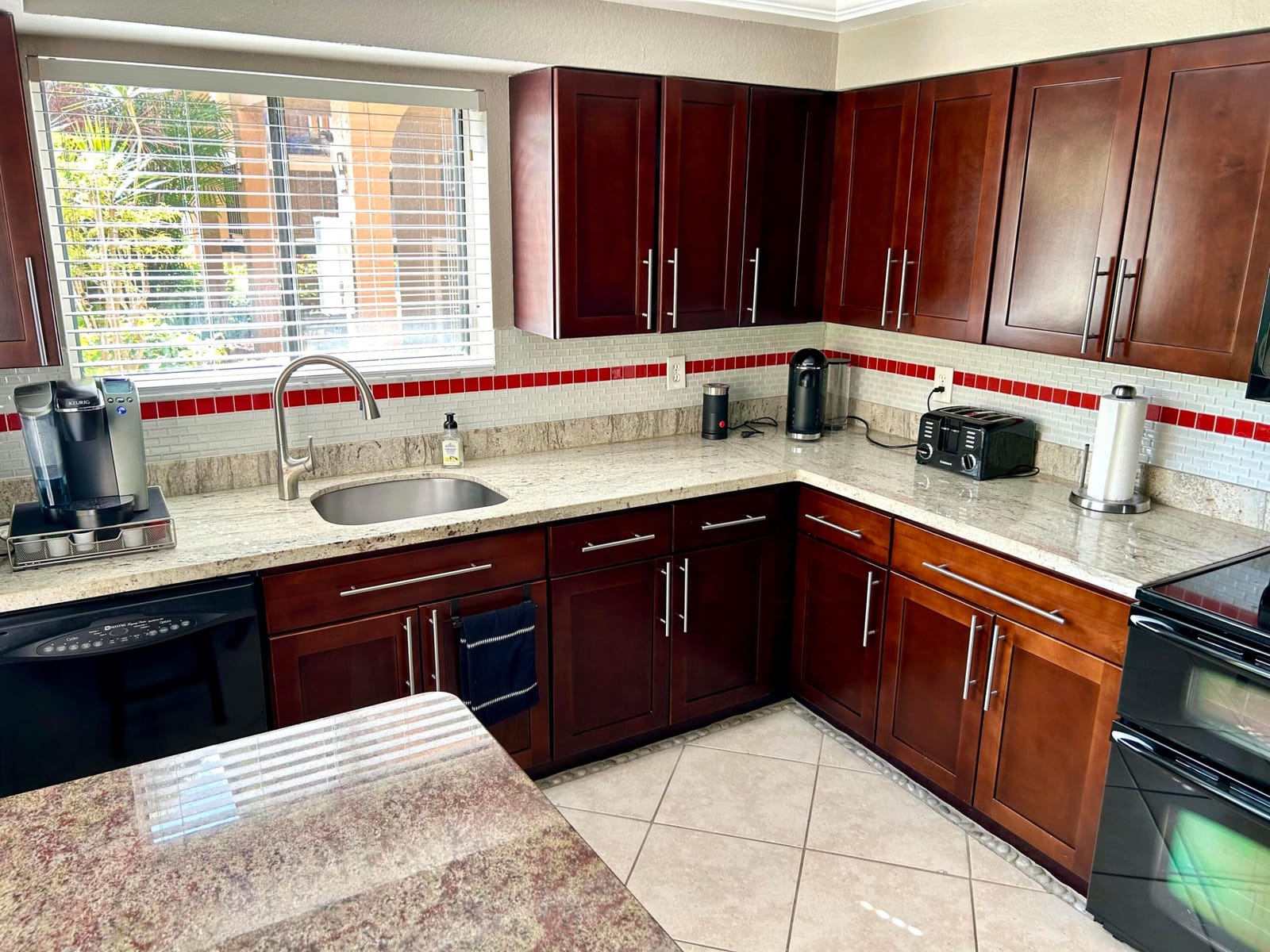 11231 Green Lake Drive 104 — photo 2