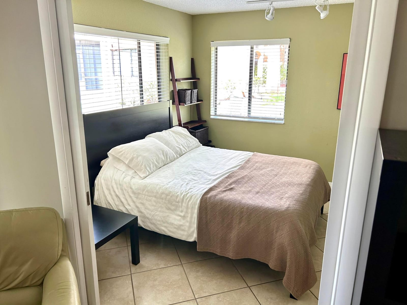 11231 Green Lake Drive 104 — photo 4