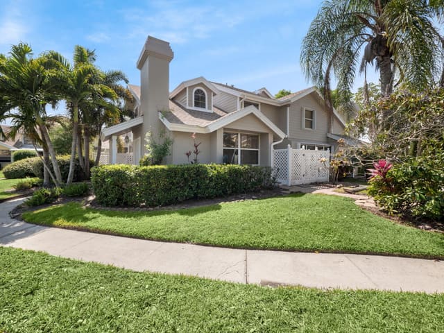 3642 SW Sunset Trace Circle, sold in Wellesley At Sunset Trace At Martin Downs Aka Mar, Palm City, FL