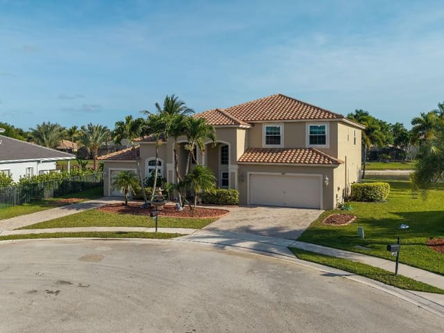 9438 Bristol Ridge Court, sold in Stonehaven Pud, West Palm Beach, FL