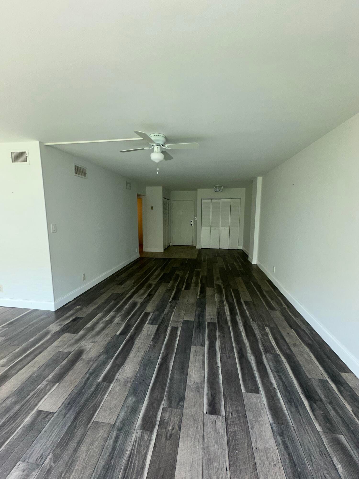 851 Three Islands Boulevard Boulevard 102, Hallandale Beach, FL 33009 photo 11
