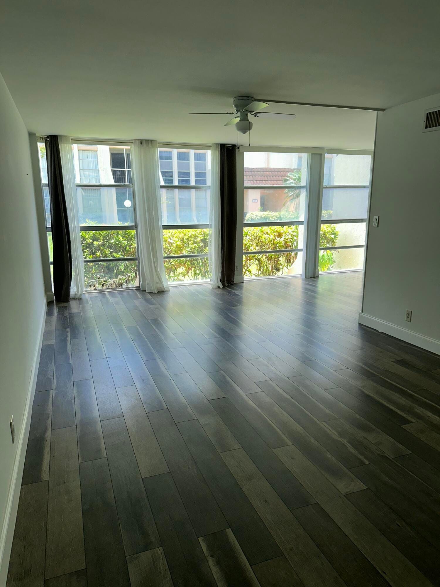 851 Three Islands Boulevard Boulevard 102, Hallandale Beach, FL 33009 photo 17