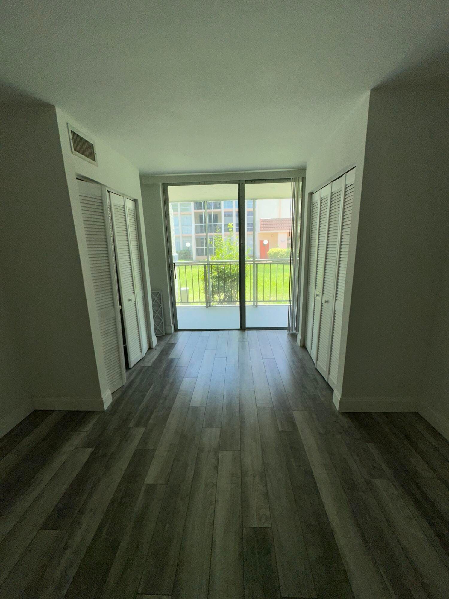 851 Three Islands Boulevard Boulevard 102, Hallandale Beach, FL 33009 photo 19
