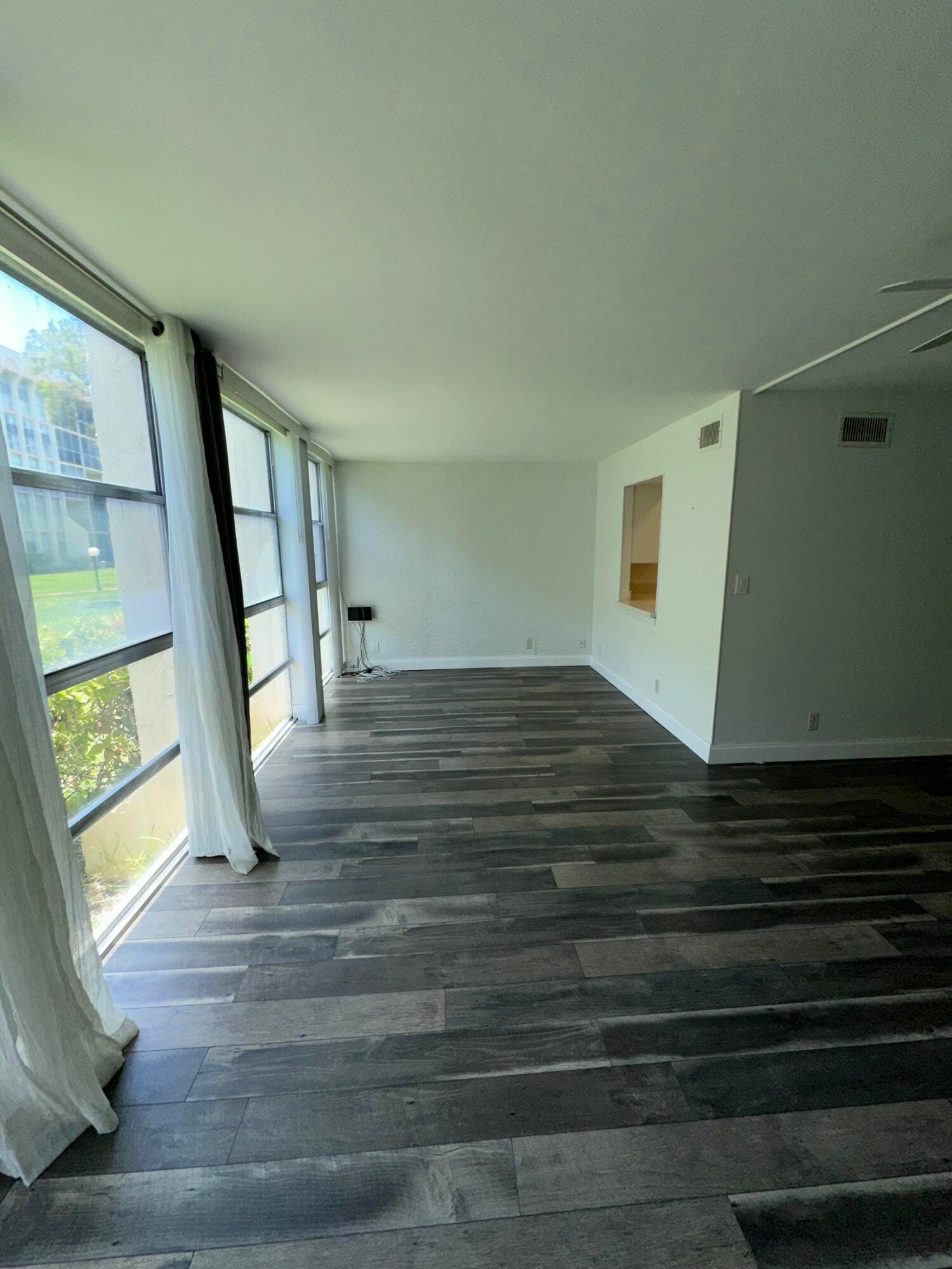 851 Three Islands Boulevard Boulevard 102, Hallandale Beach, FL 33009 photo 24