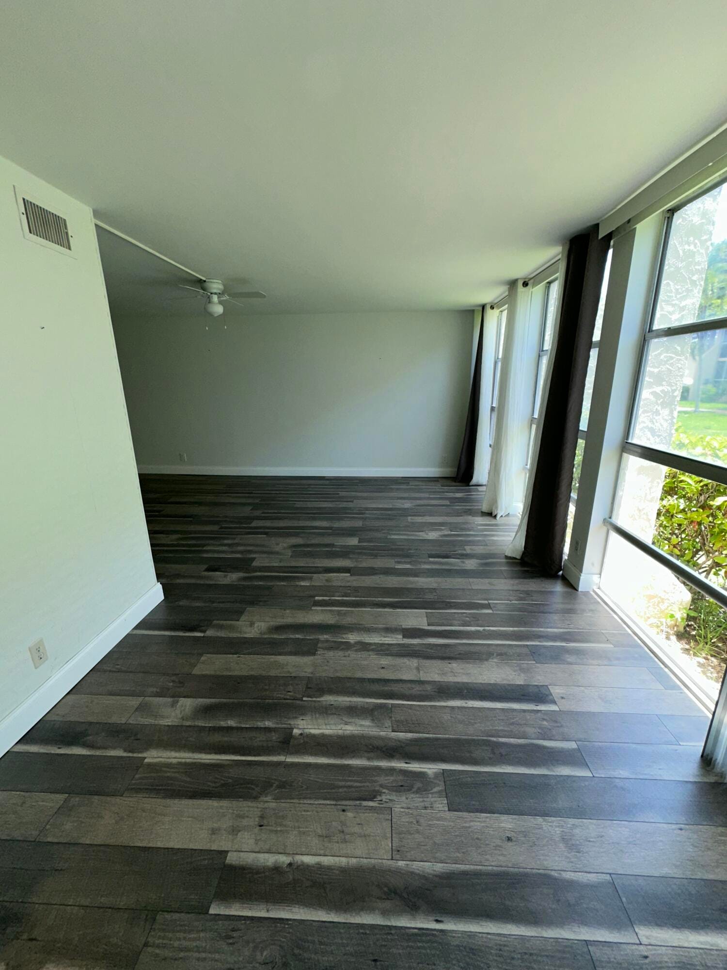 851 Three Islands Boulevard Boulevard 102, Hallandale Beach, FL 33009 photo 26