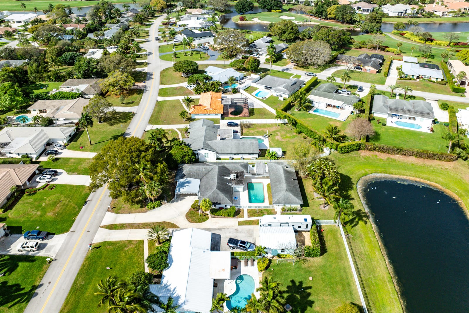 4705 Holly Drive, Palm Beach Gardens, FL 33418 photo 2