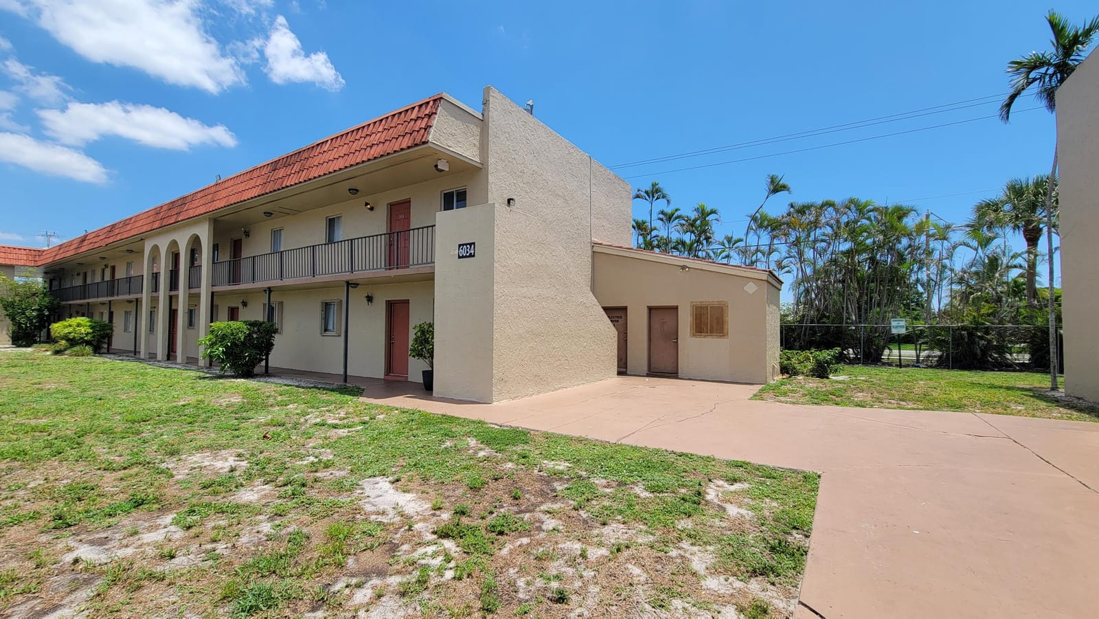 6034 Forest Hill Boulevard 105, West Palm Beach, FL 33415 photo 2