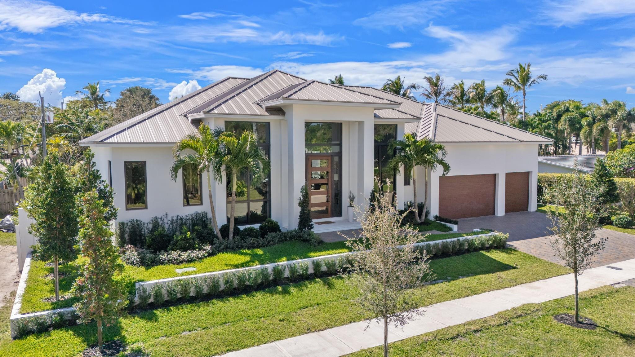 2724 NE 21st Court, Fort Lauderdale, FL 33305