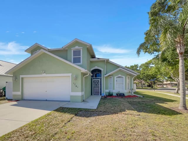 1701 Primrose Court, sold in Lake Lucie Estates, Port St Lucie, FL