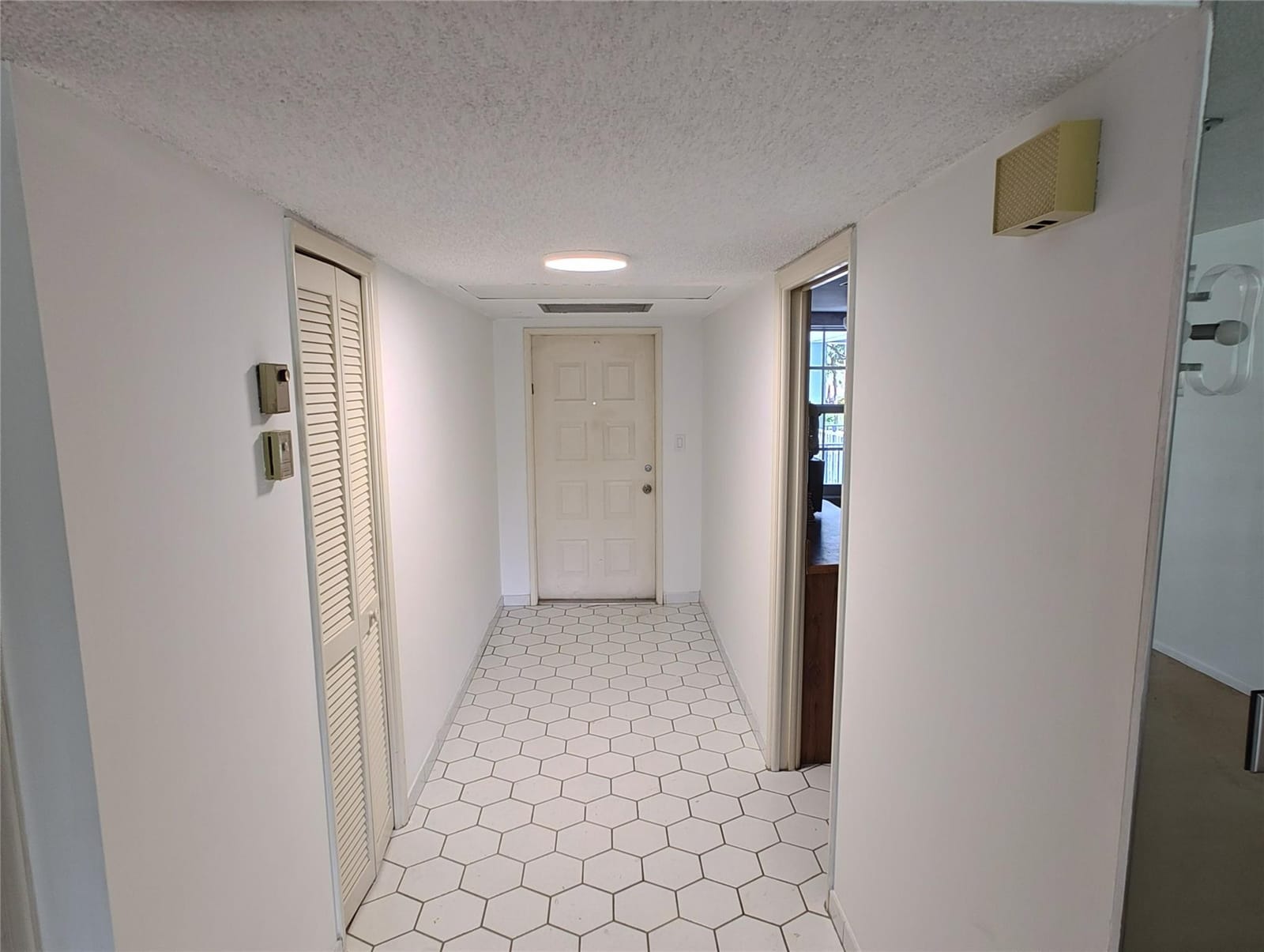 802 Cypress Grove Lane 205, Pompano Beach, FL 33069 photo 22