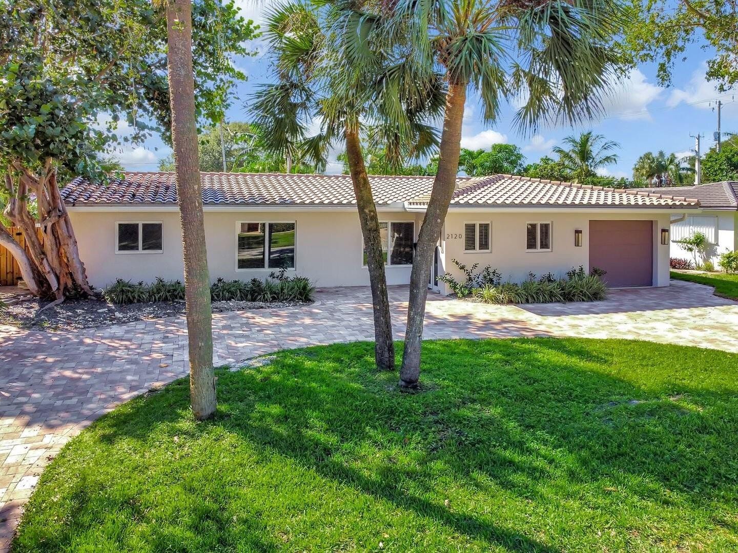 2120 NE 34th Court, Lighthouse Point, FL 33064 photo 1