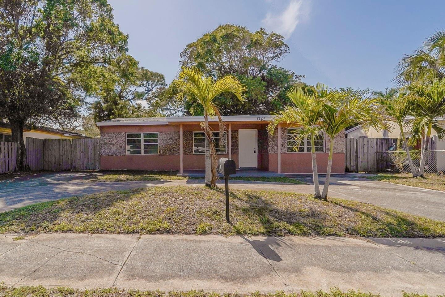 1345 SW 22nd Terrace, Fort Lauderdale, FL 33312