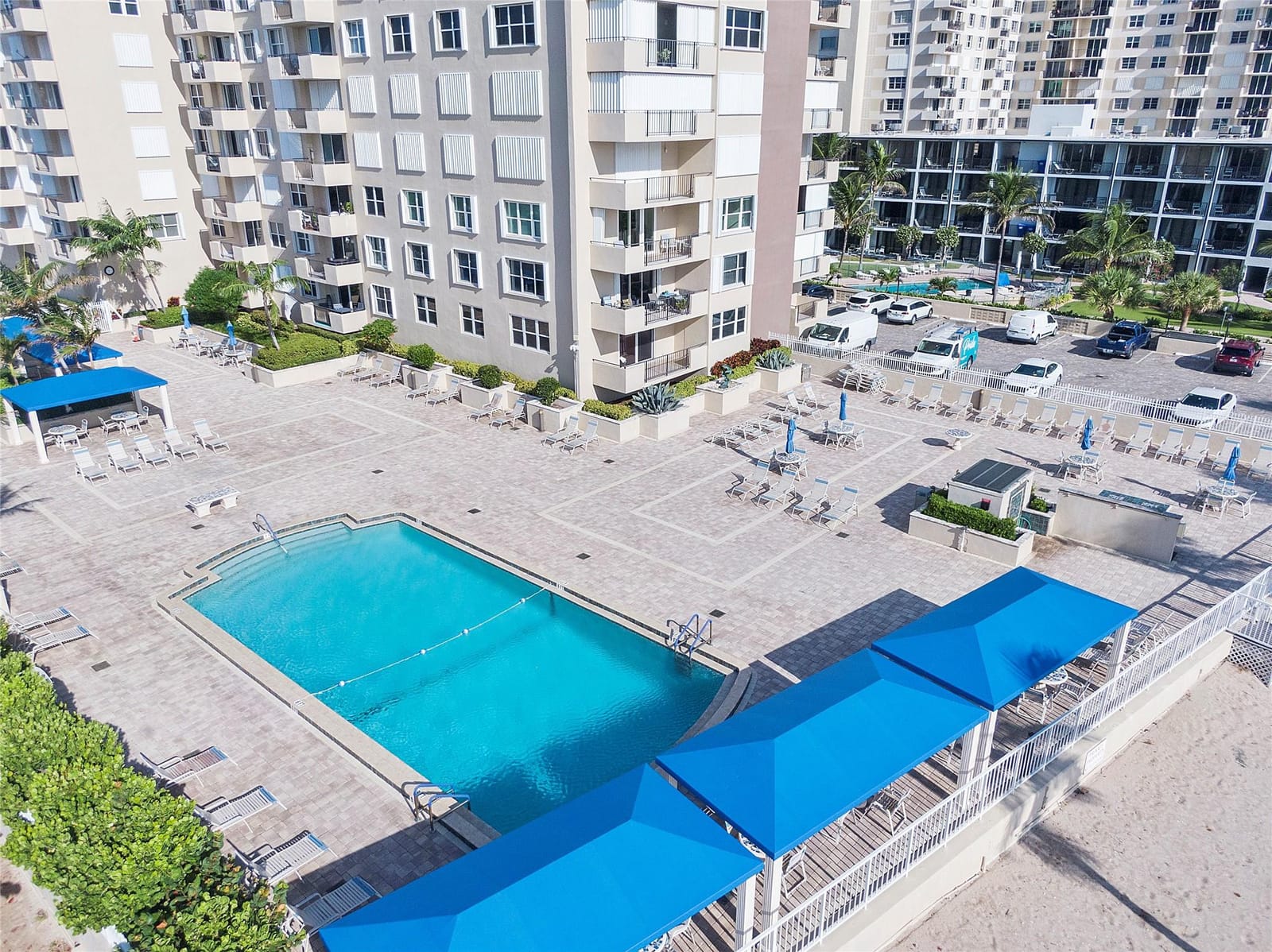 2000 S Ocean Boulevard 4P, Lauderdale-By-The-Sea, FL 33062