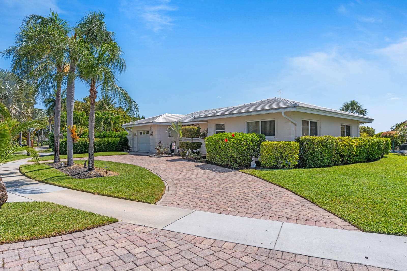 998 SW 11th Court, Boca Raton, FL 33486