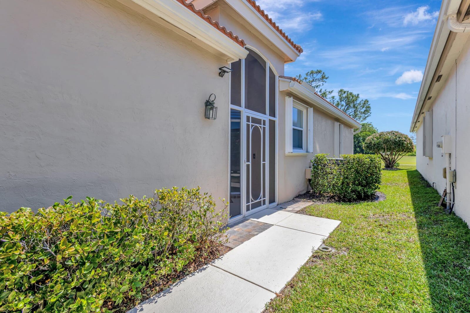 3 bedroom home for sale at 3090 Brierwood, Stuart, FL 34997 — $558,000