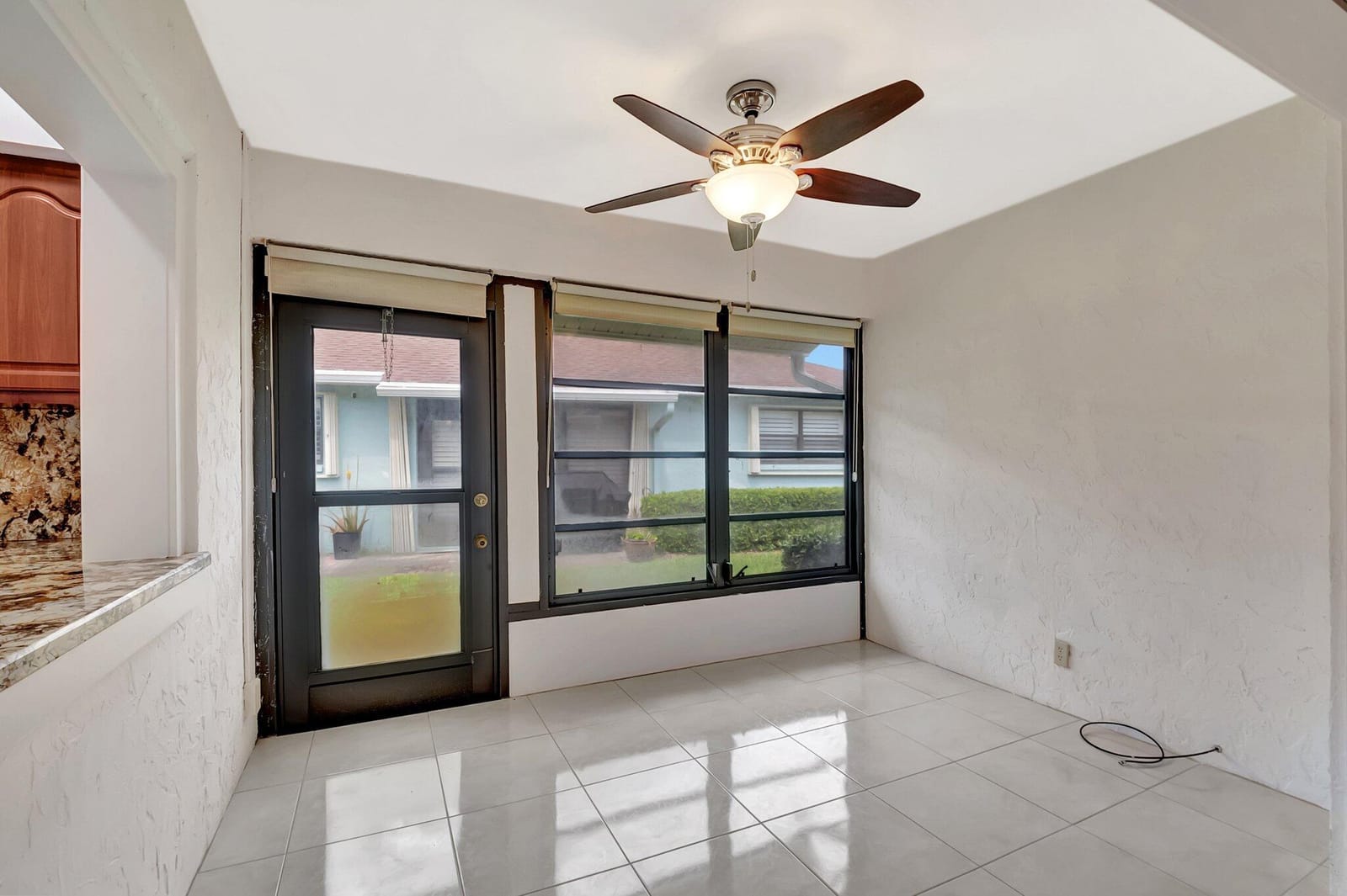 9765 Pecan Tree Drive B — photo 11