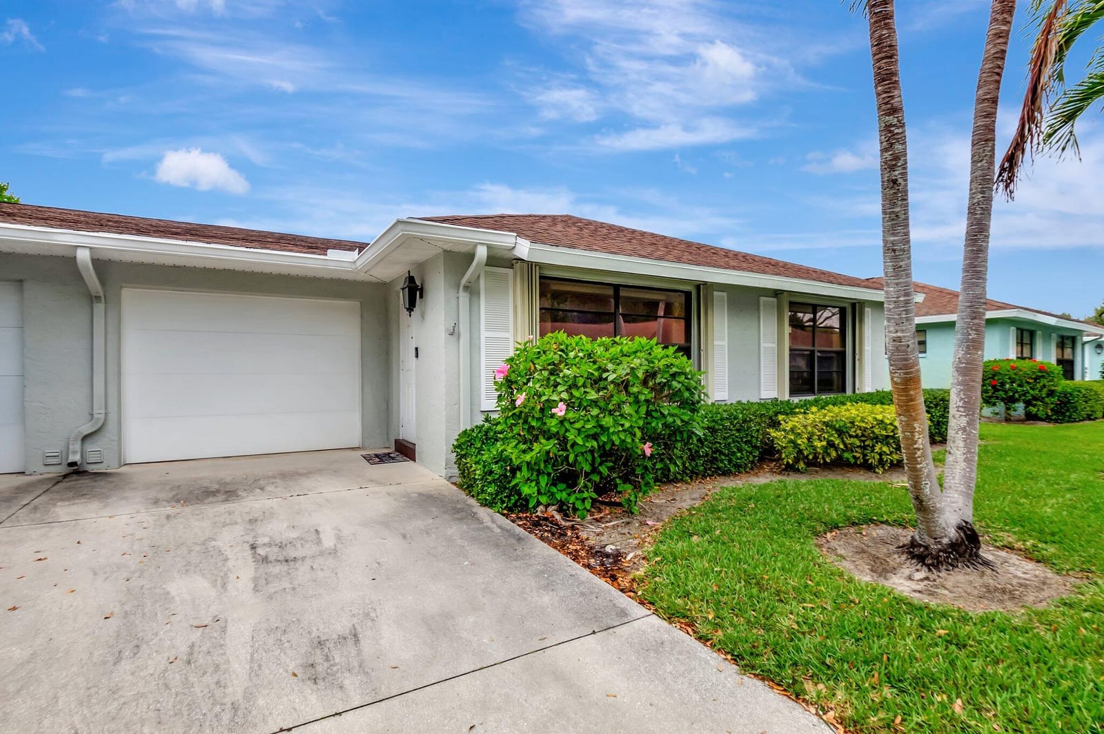 9765 Pecan Tree Drive B — photo 3
