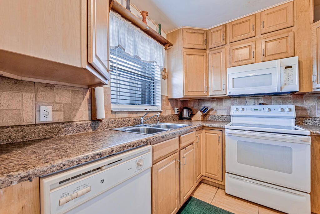 890 N Federal Highway 308, Lantana, FL 33462 photo 18