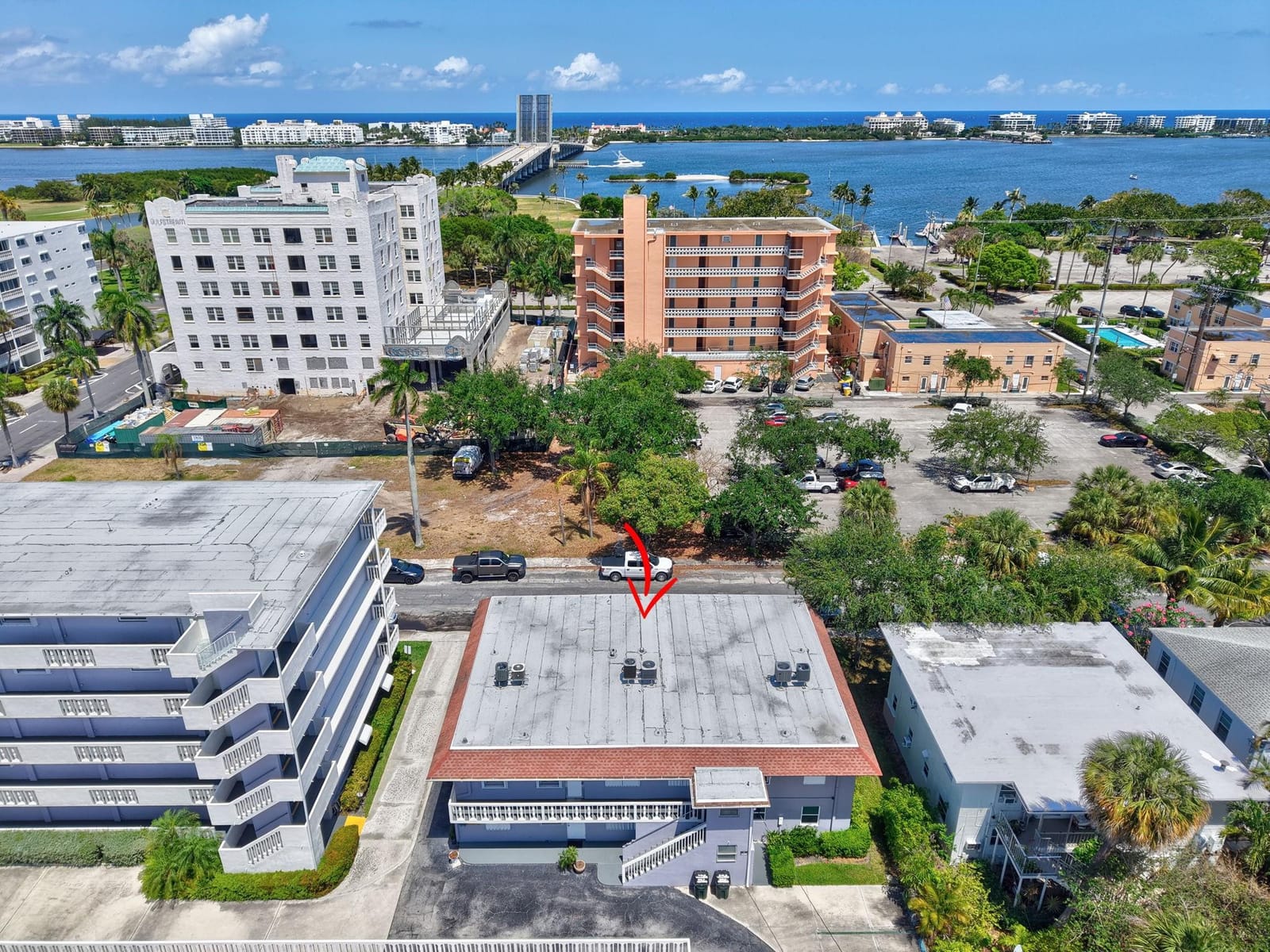 17 S Lakeside Drive 5, Lake Worth Beach, FL 33460
