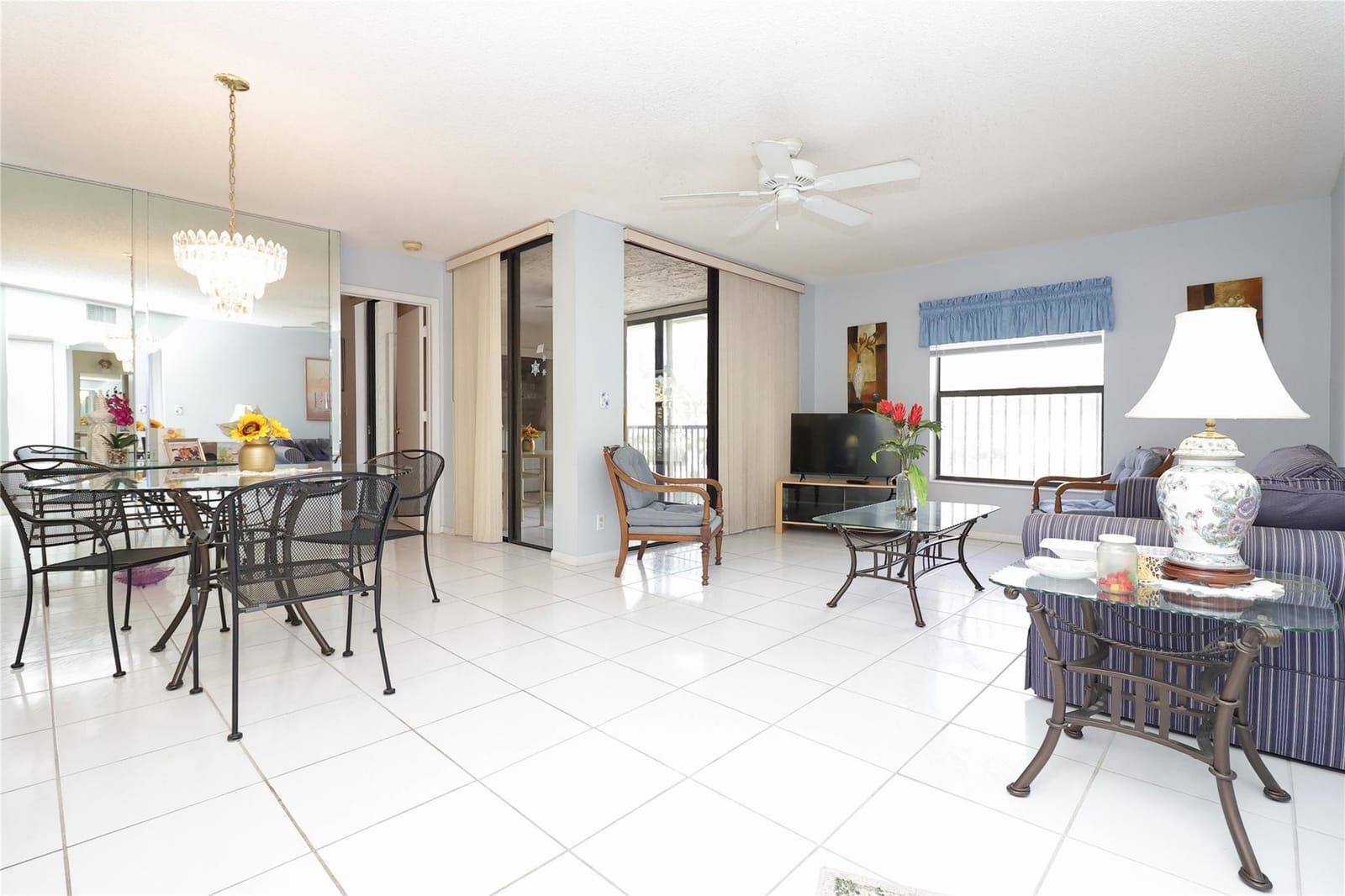 4754 N Carambola Circle 4754 — photo 5