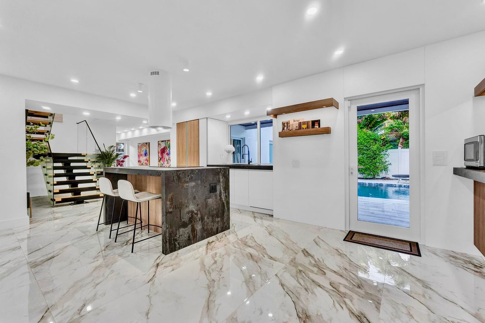 3261 Seaward Drive — photo 3