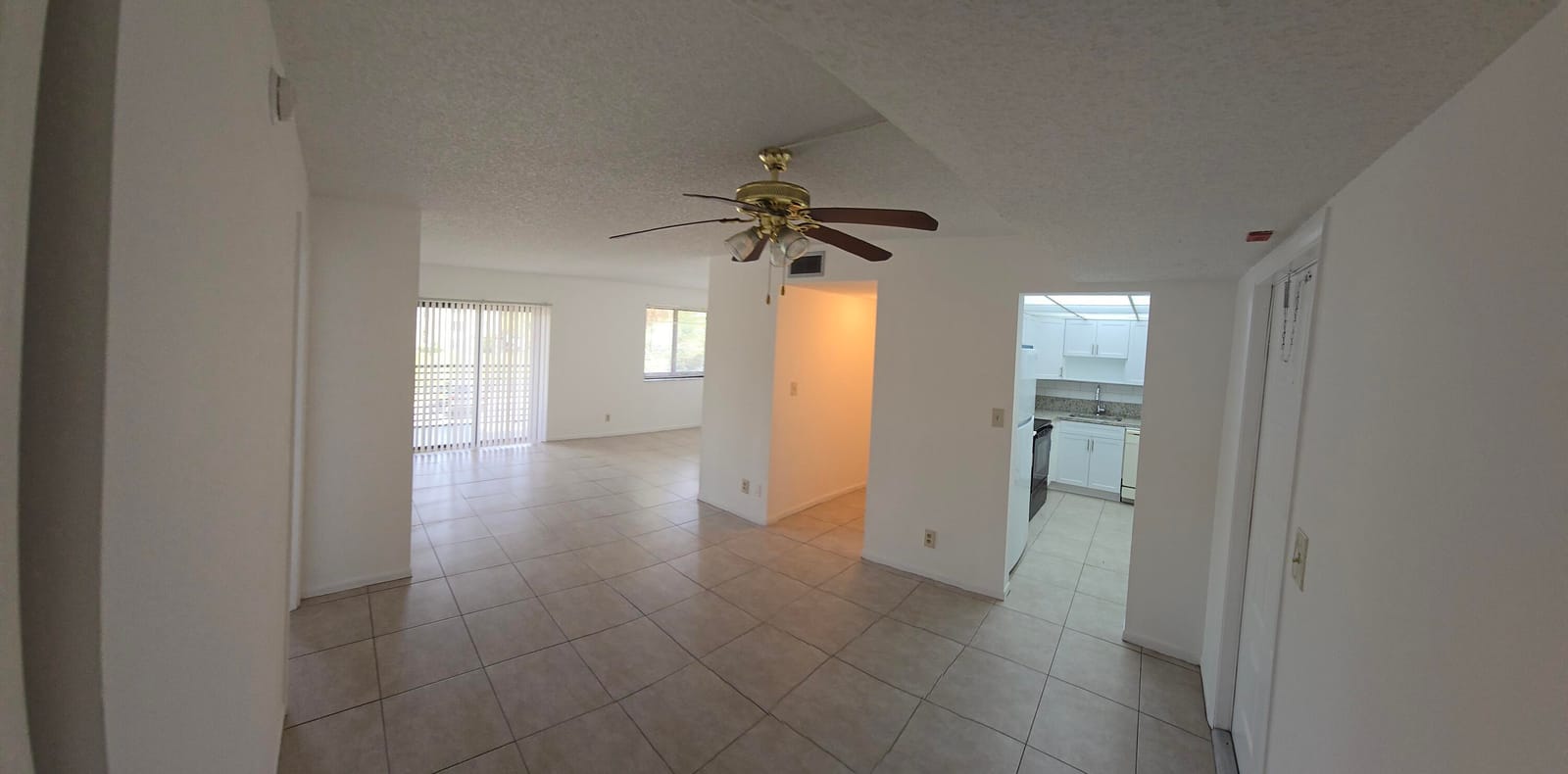 3710 N Pine Island Road 222 — photo 8