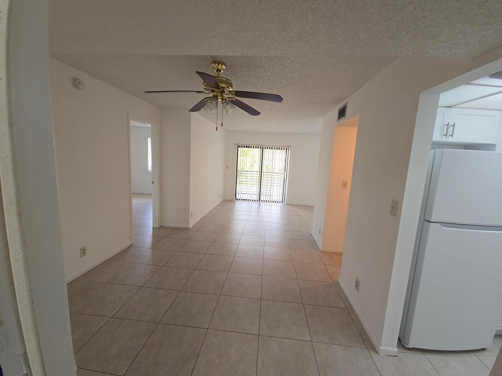 3710 N Pine Island Road 222 — photo 9
