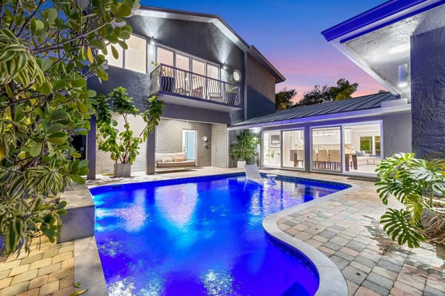 2215 Manatee Drive, Fort Lauderdale, FL 33316
