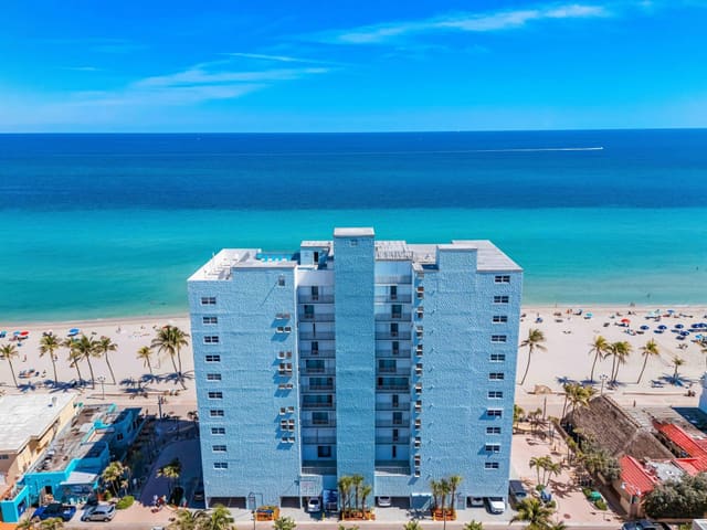 400 N Surf Road RGA, Hollywood, FL 33019