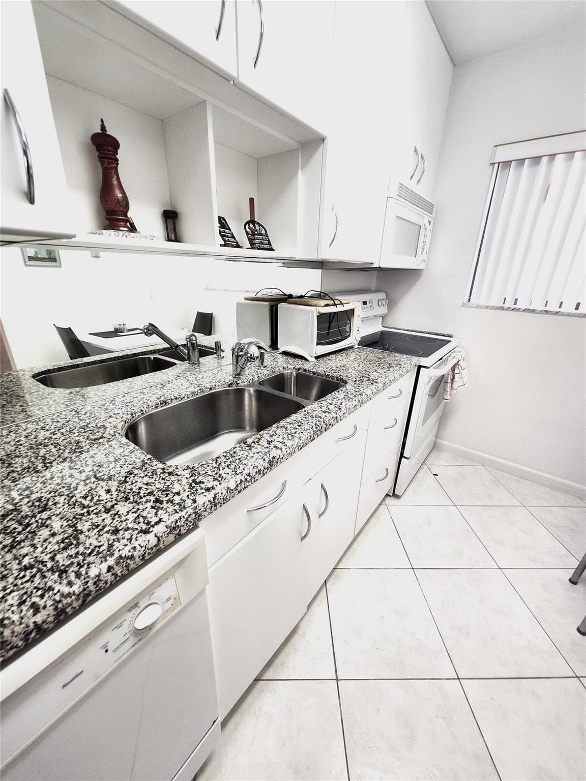 3605 S Ocean Boulevard 338, Palm Beach, FL 33480 photo 23