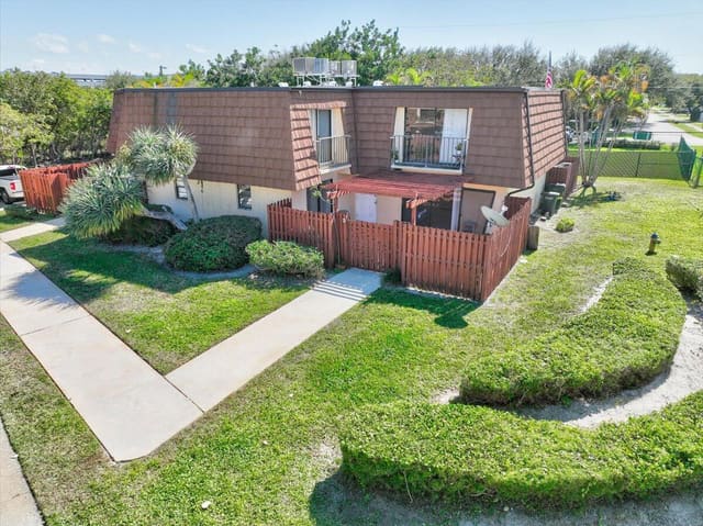 2675 Albatross Road N 5-D, Delray Beach, FL 33444