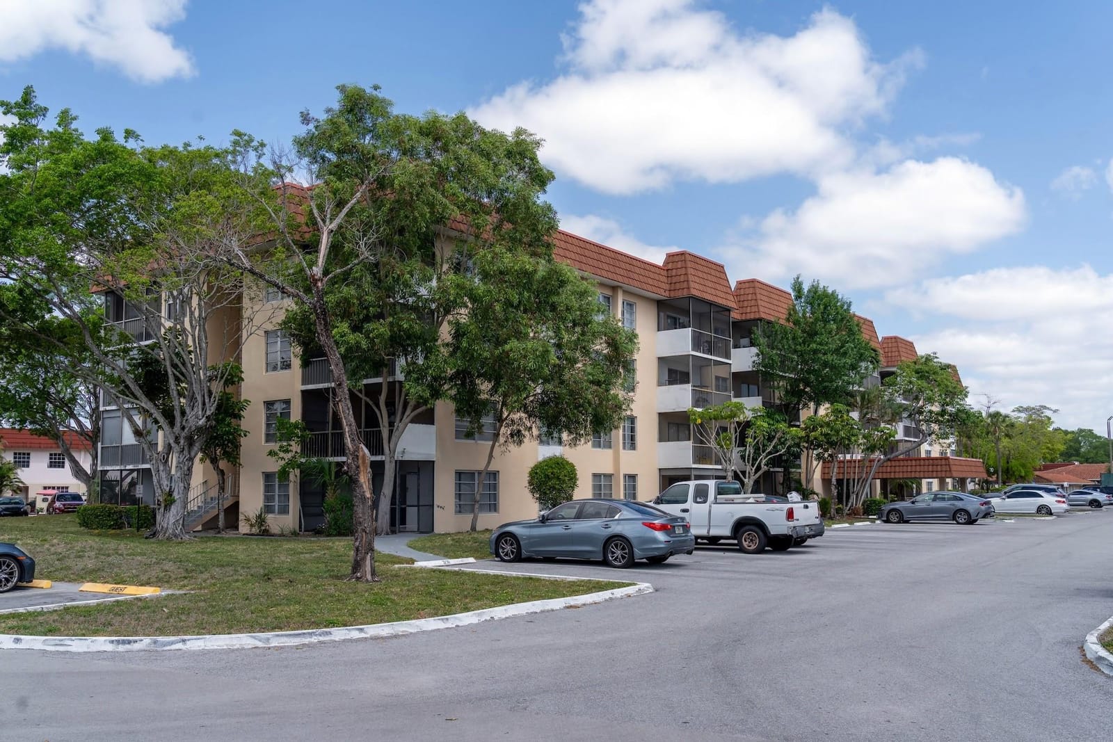 4152 Inverrary Drive 301, Lauderhill, FL 33319 photo 14