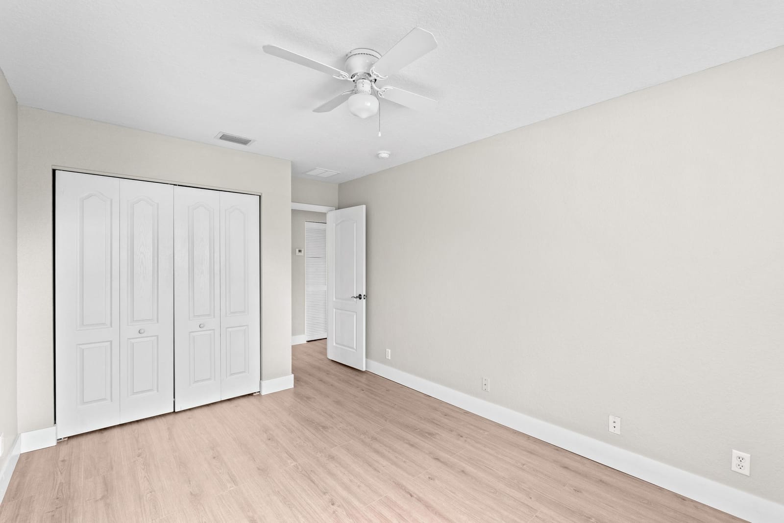 266 Berenger Walk, Royal Palm Beach, FL 33414 photo 14
