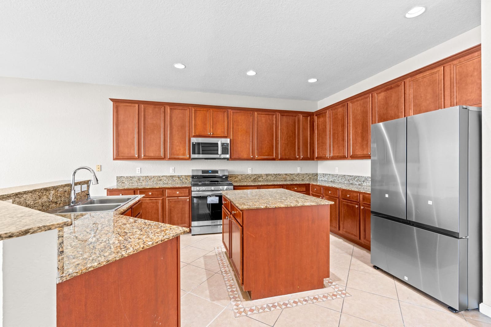 266 Berenger Walk, Royal Palm Beach, FL 33414 photo 19