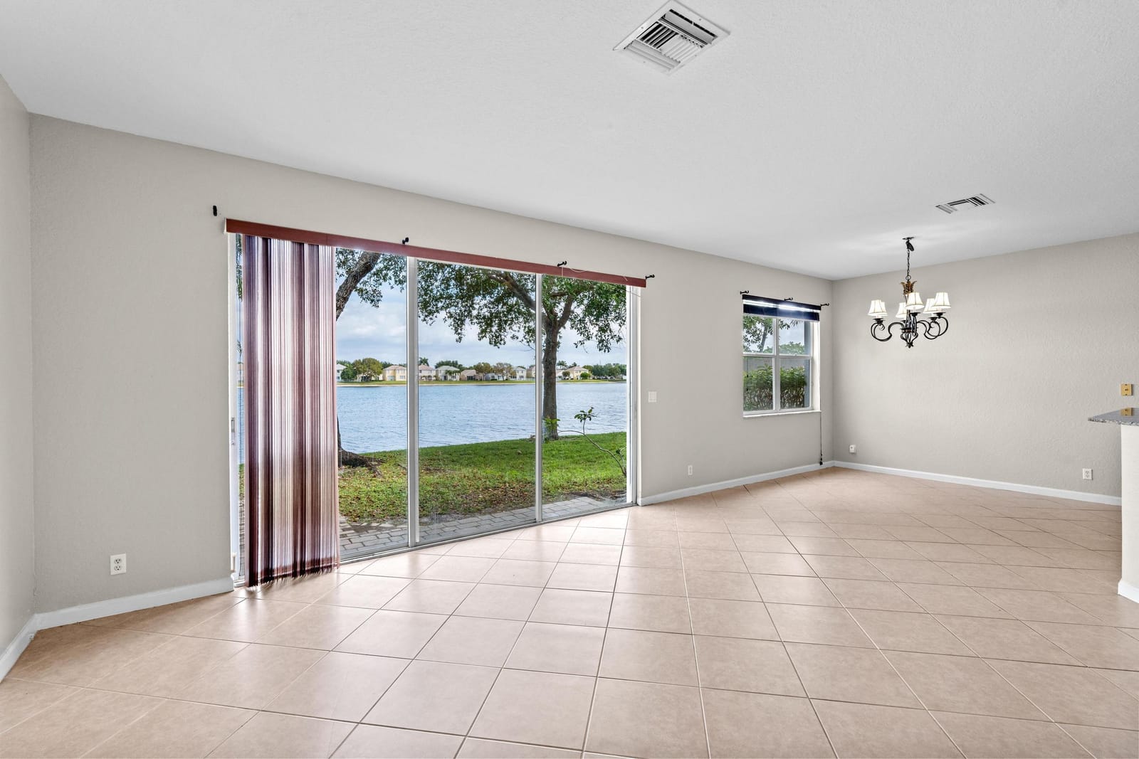 266 Berenger Walk, Royal Palm Beach, FL 33414 photo 25