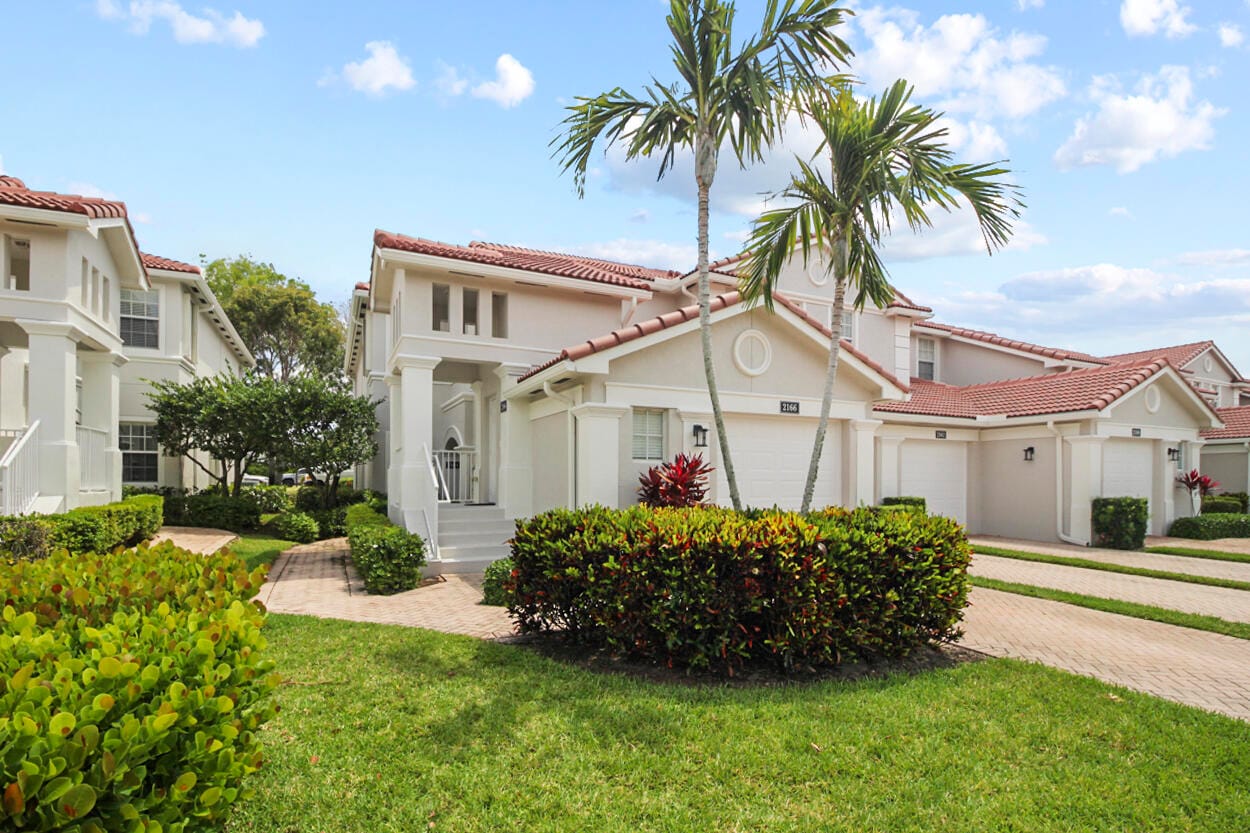 3 bedroom home for sale at 2166 Wingate, Wellington, FL 33414 — $389,900