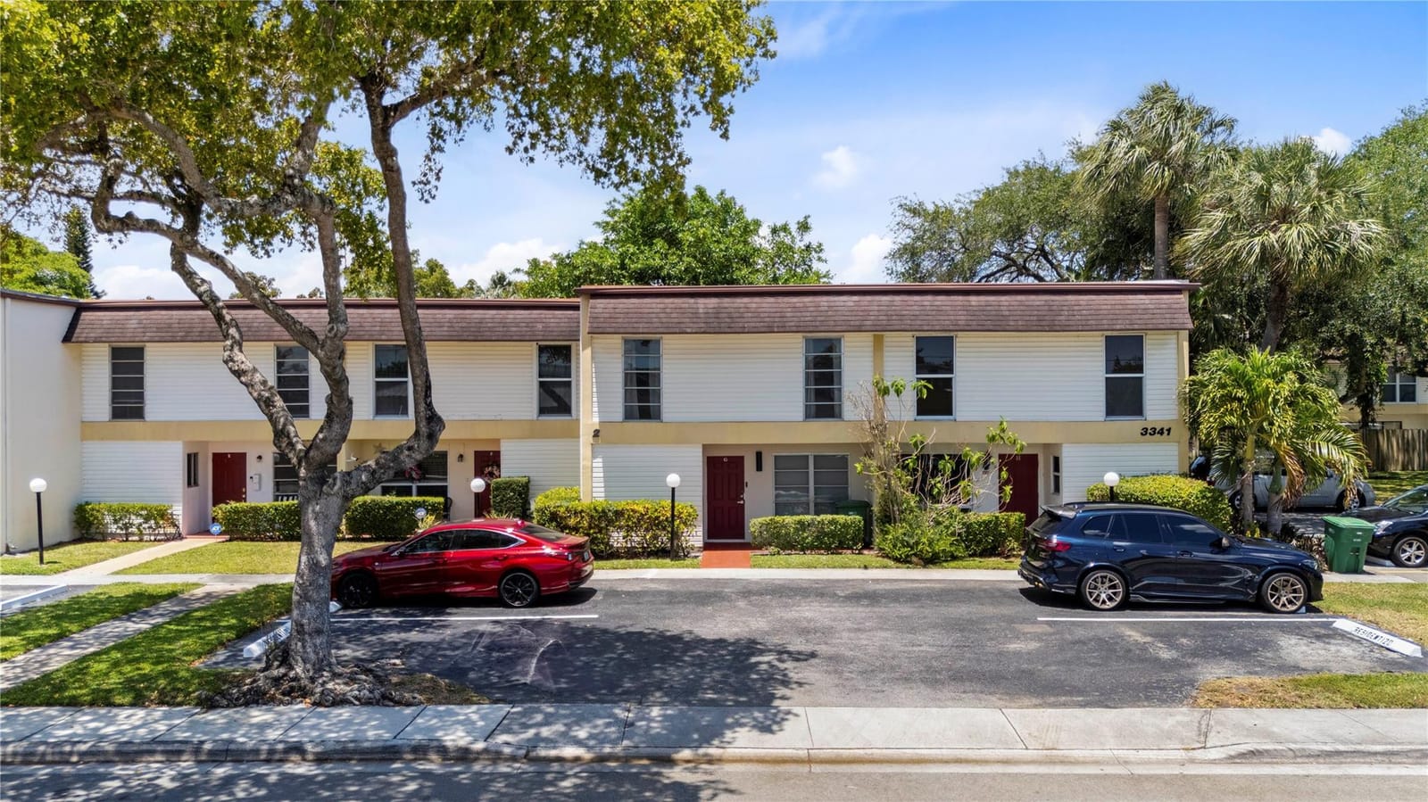 3341 Raleigh Street 2G, Hollywood, FL 33021