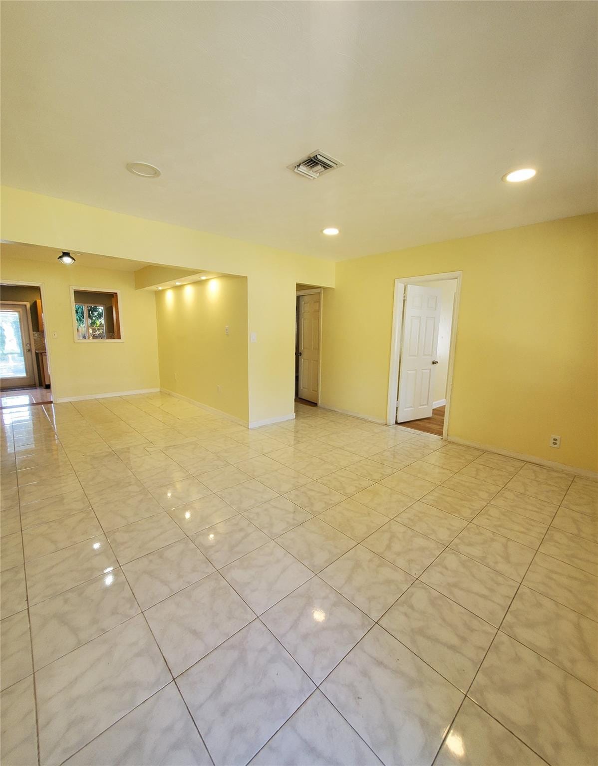 4820 NE 1st Terrace, Oakland Park, FL 33334 photo 6