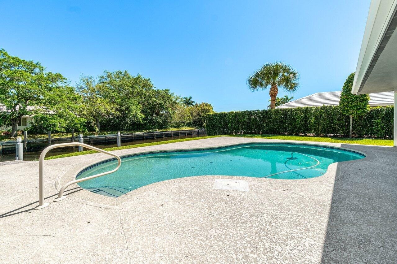 976 SW Mulberry Way, Boca Raton, FL 33486 photo 24