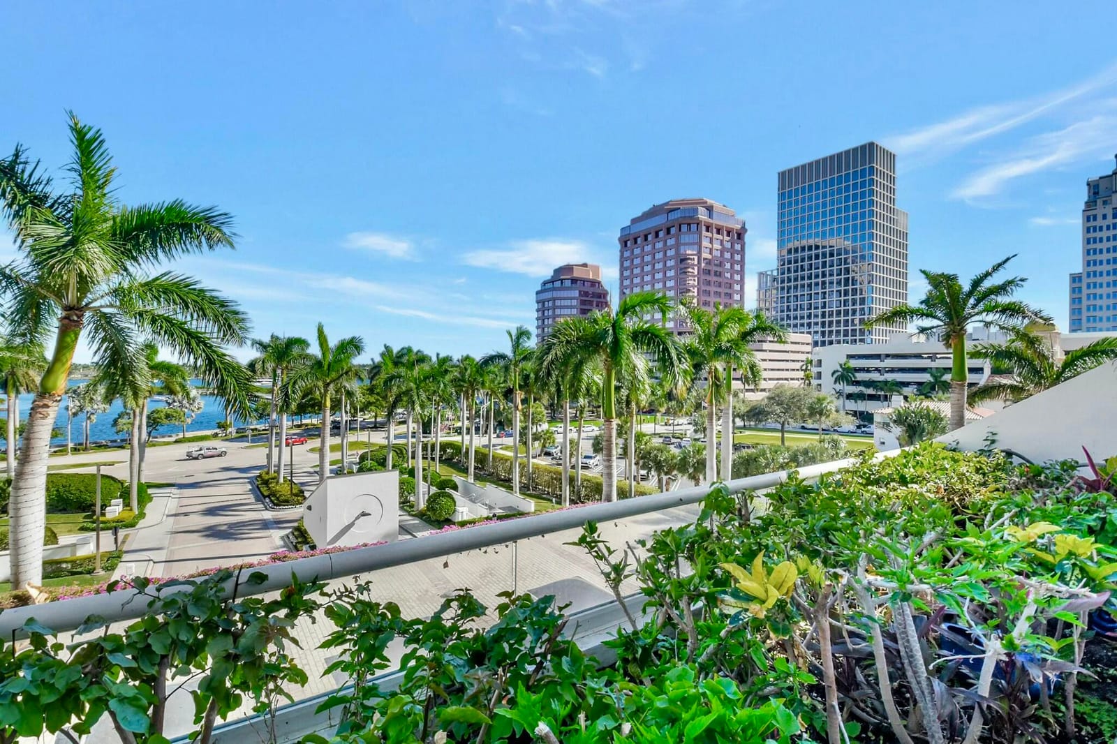 529 S Flagler Drive Th4f, West Palm Beach, FL 33401