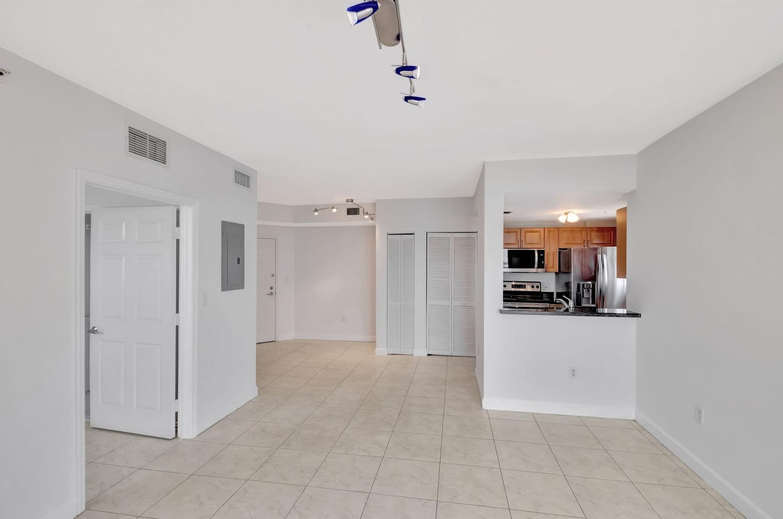 2600 SW 27th Avenue 808, Miami, FL 33133 photo 21