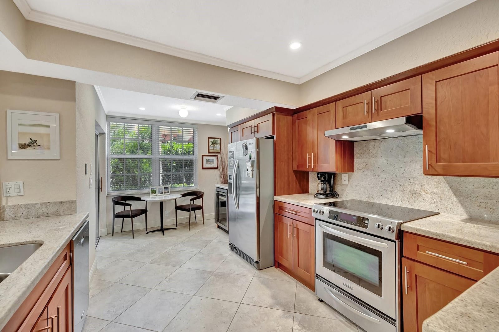 2121 S Ocean Boulevard 302, Lauderdale-By-The-Sea, FL 33062 photo 14